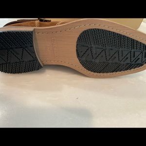 Steve madden Logan buckle boot never worn